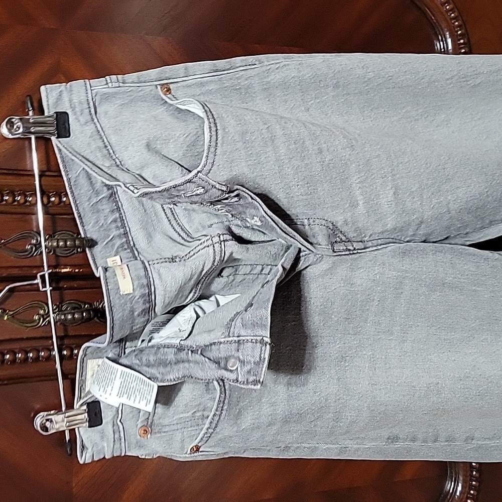 Levis wedgie straight button fly